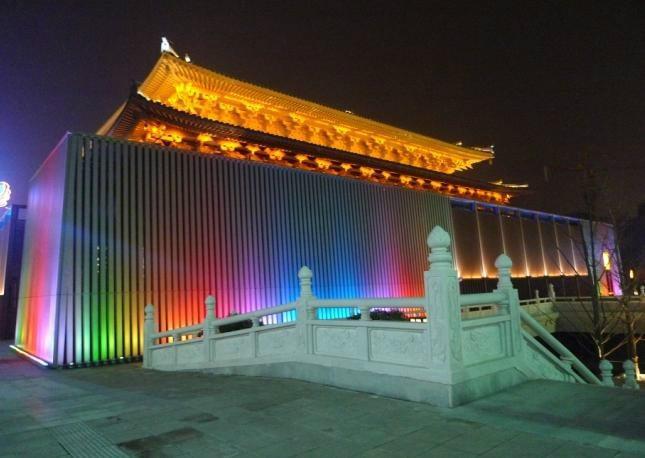 草莓视频下载黄洗墙灯